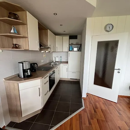 Tief 12 Jadekieker - 84